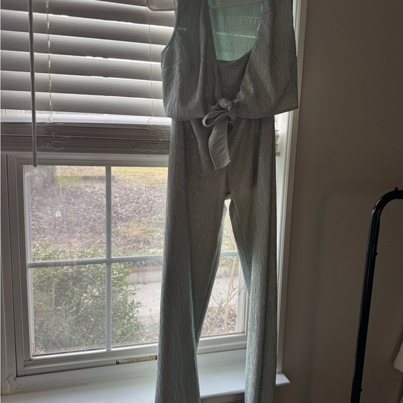 Nasty Gal Gray Tie-Front Jumpsuit - Picture 5 of 6